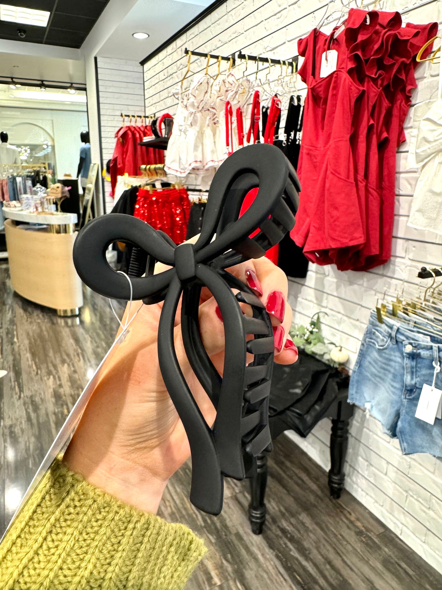 Matte Bow Hair Claw Clip